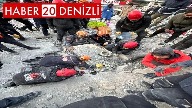 Depremin 62 saatinde enkazdan sağ salim kurtarıldı