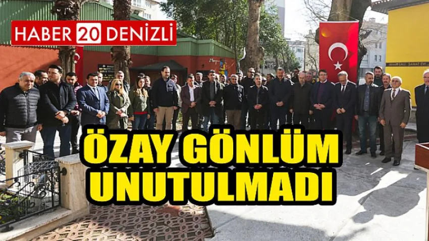 Büyük halk ozanı Özay Gönlüm, unutulmadı