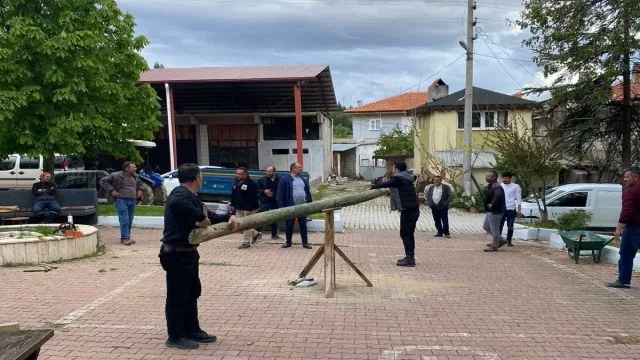 Selcen’de baharın neşesi gıngırgaçla birleşti