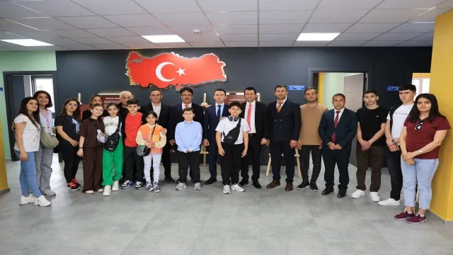 Kardeş ülke Azerbaycan’dan Çameli’ye 23 Nisan ziyareti