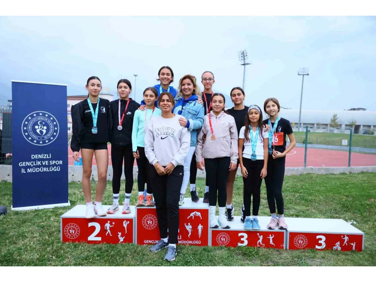 Merkezefendi’de rekor katılımlı Cumhuriyet koşusu